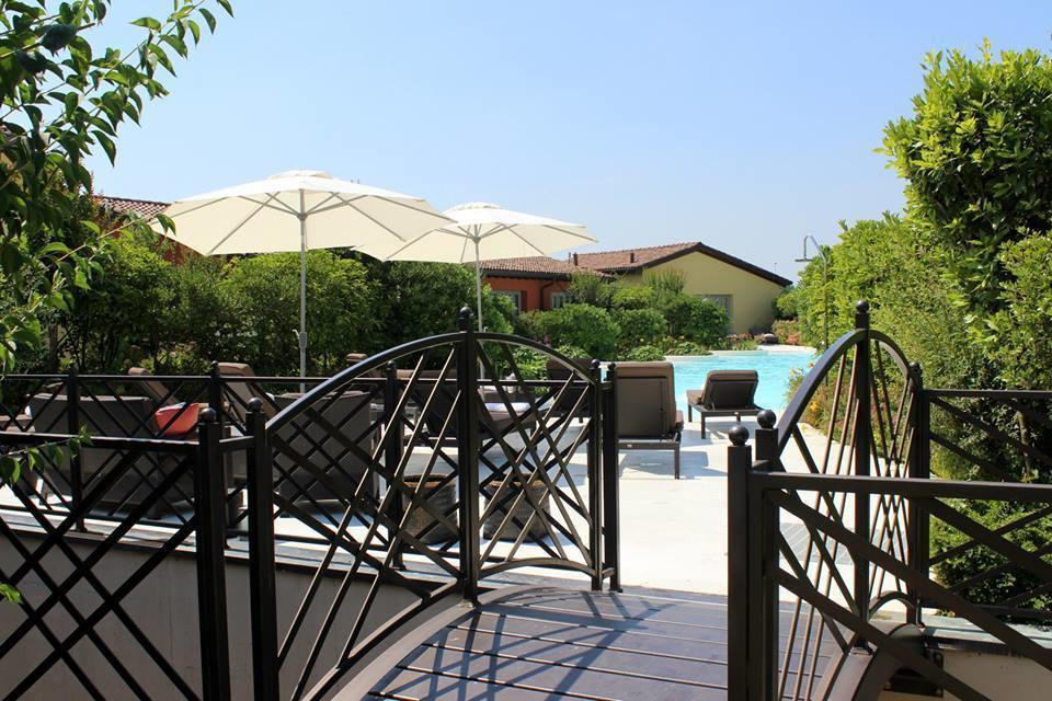 Joia Hotel & Luxury Apartments Rta Brusaporto Esterno foto